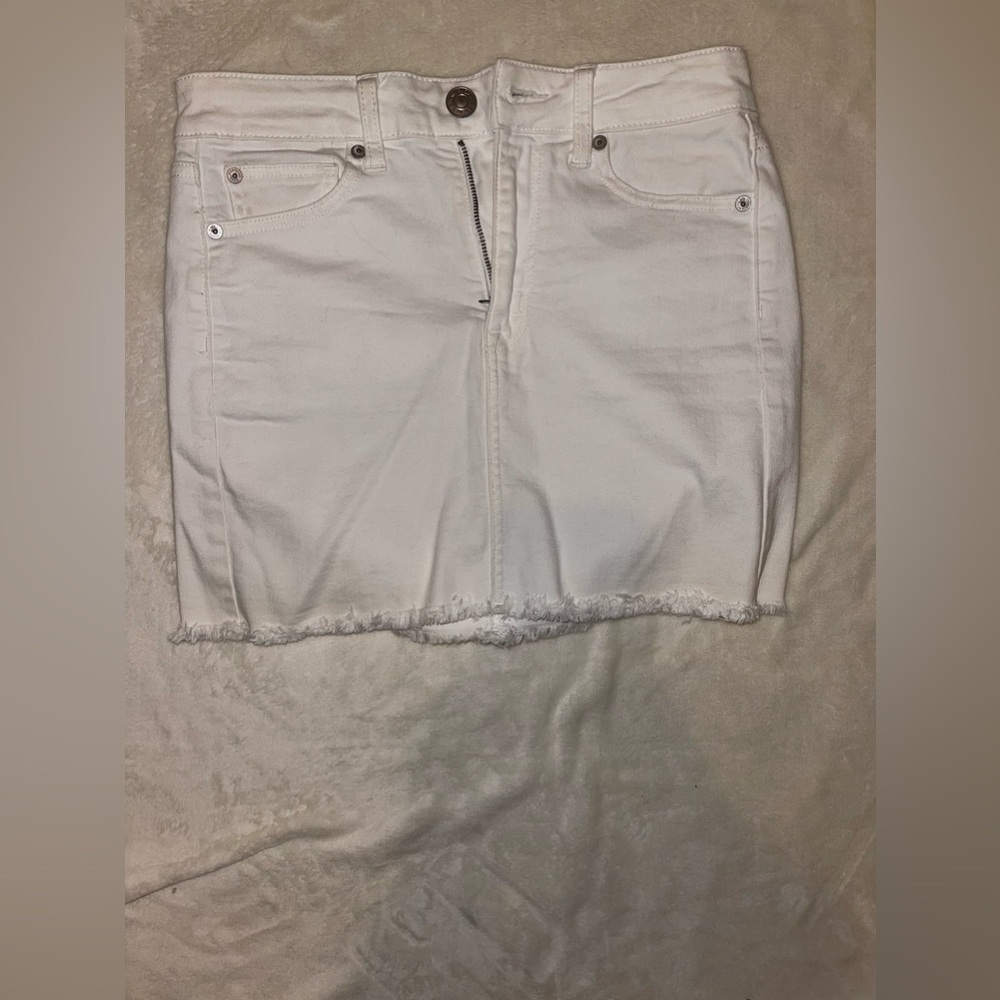 American Eagle Skirt!